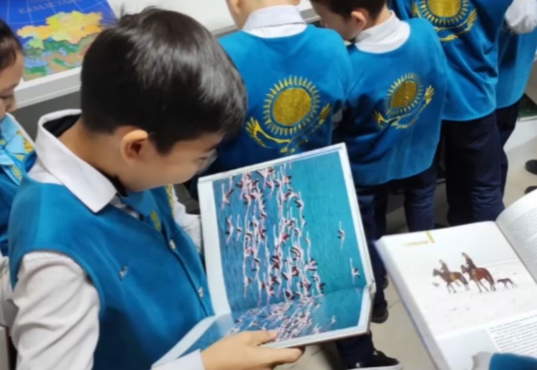 25 қазан Республика күніне орай ұйымдастырылған "Менің Отаным- Қазақстан" атты тәрбие сағаты өткізілді